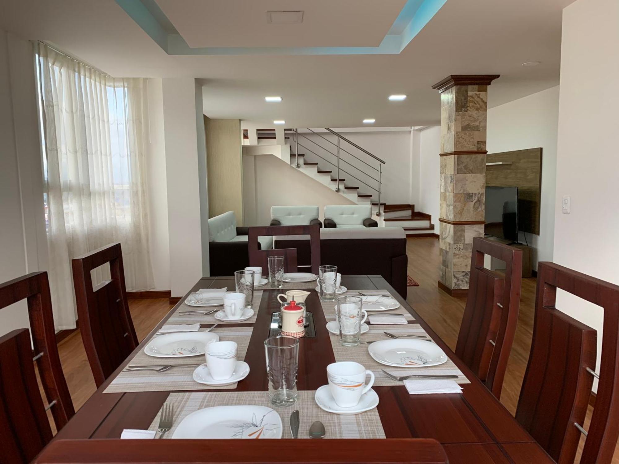 Instant Hotel - Departamento En Ambato Dış mekan fotoğraf