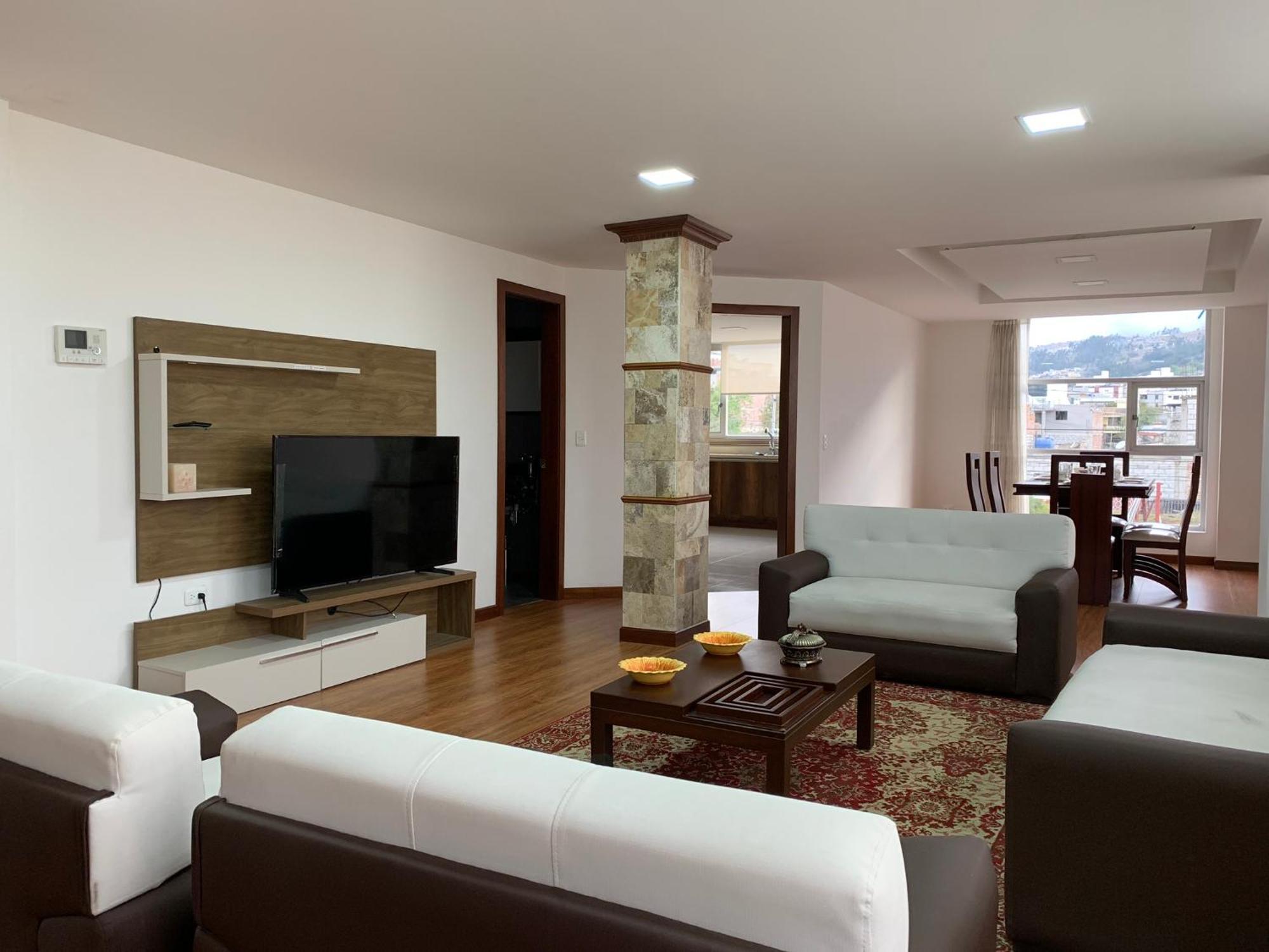 Instant Hotel - Departamento En Ambato Dış mekan fotoğraf