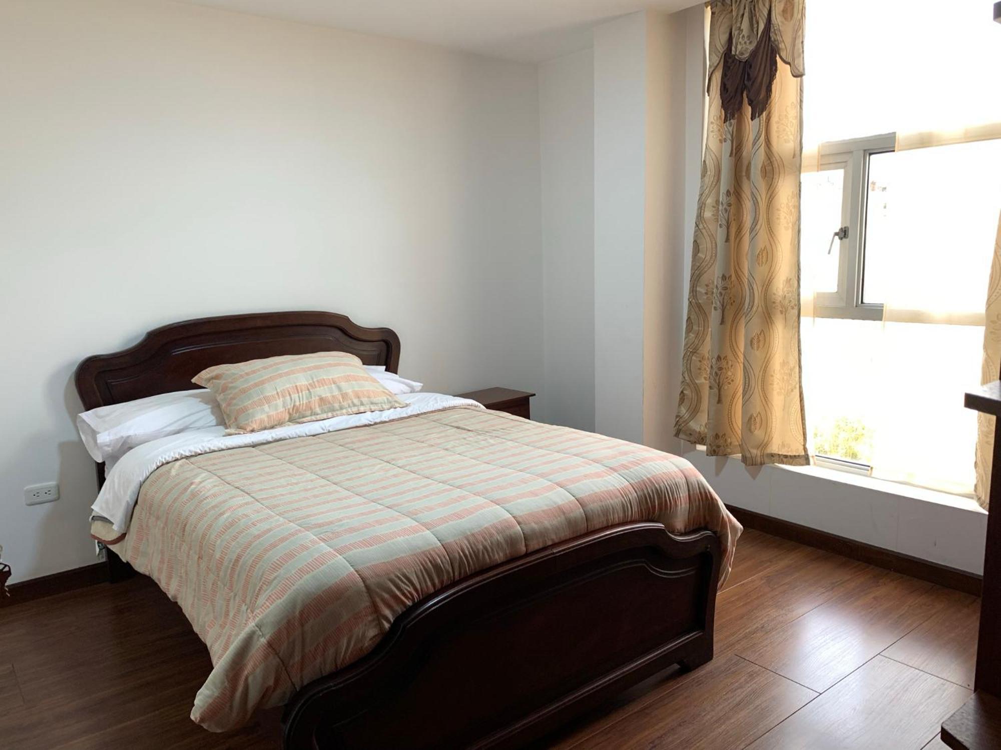 Instant Hotel - Departamento En Ambato Dış mekan fotoğraf